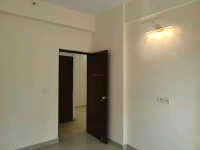 Bedroom Image of 1480 Sq.ft 3 BHK Apartment / Flat for sale in Mahagun Moderne, Sector 78 Noida for Rs. 21500000