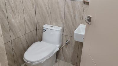 Bathroom Image of 700 Sq.ft 1 BHK Independent House for rent in Whitefield Bengaluru for Rs. 23000