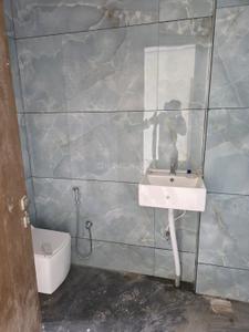 Bathroom Image of 2200 Sq.ft 3 BHK Apartment / Flat for rent in Delta Icon, Airoli Navi Mumbai for Rs. 95000