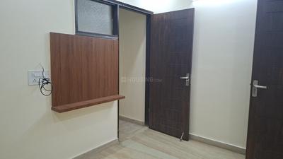 Bedroom Image of 850 Sq.ft 2 BHK Builder Floor for sale in Ashok Nagar New Delhi for Rs. 13000000