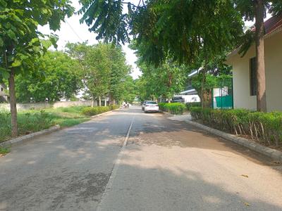 Image of 425 Sq.ft Residential Plot / Land for sale in QVC G99, Sector 99, Gurgaon for Rs. 82000000