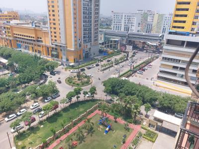 Image of 615 Sq.ft 1 BHK Apartment / Flat for rent in Maxblis Grand Wellington, Sector 75, Noida for Rs. 25000