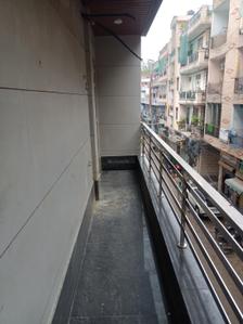 Balcony Image of 1000 Sq.ft 3 BHK Builder Floor for sale in Pitampura New Delhi for Rs. 9500000
