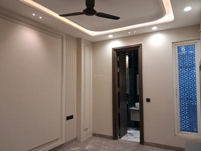 Bedroom Image of 1350 Sq.ft 3 BHK Builder Floor for sale in Paschim Vihar New Delhi for Rs. 28000000