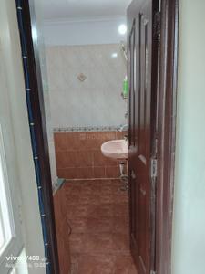 Image of 1300 Sq.ft 2 BHK Apartment / Flat for rent in Sarve Satyam Apartment, Sector 4 Dwarka, New Delhi for Rs. 40000