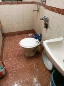 Common Bathroom Image of 1085 Sq.ft 2 BHK Apartment / Flat for sale in Lokhandwala Vinay Tower by Lokhandwala Construction, Worli Mumbai for Rs. 47500000