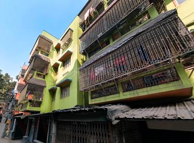 Building Image of 510 Sq.ft 1 BHK Apartment / Flat for sale in Chinar Park Kolkata for Rs. 1800000