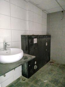 Common Bathroom Four Image of 4800 Sq.ft 4 BHK Apartment / Flat for sale in BTM Layout Bengaluru for Rs. 52000418