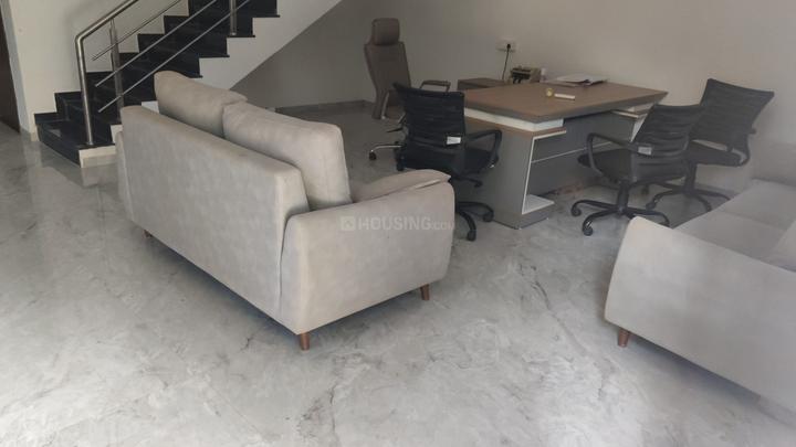 kalav wins bunglow Main Image 1