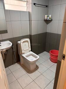 Bathroom Image of 1635 Sq.ft 3 BHK Apartment / Flat for sale in Vennala Kochi for Rs. 9000000