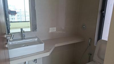 Image of 1050 Sq.ft 2 BHK Apartment / Flat for rent in Arkade Eden, Malad West, Mumbai for Rs. 75000