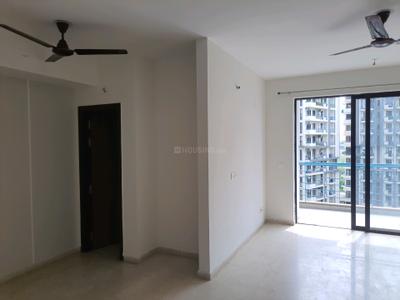 Living Room Image of 1700 Sq.ft 3 BHK Apartment / Flat for sale in Godrej Oasis, Sector 88A Gurgaon for Rs. 22000000