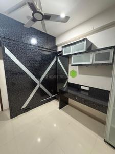 Bedroom Image of 960 Sq.ft 3 BHK Apartment / Flat for rent in The Green Parmeshwar, Chandkheda Ahmedabad for Rs. 33000
