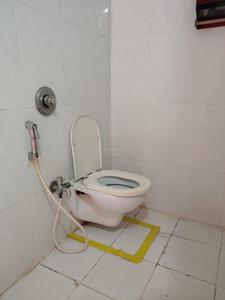Common Bathroom Image of 1130 Sq.ft 2 BHK Apartment / Flat for sale in Arihant Aradhana, Kharghar Navi Mumbai for Rs. 17000000