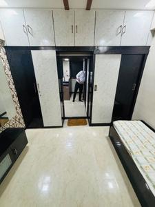 Bedroom Image of 250 Sq.ft 1 RK Apartment / Flat for rent in Worli Mumbai for Rs. 40000