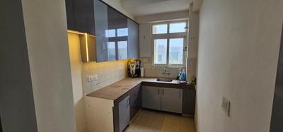 Kitchen Image of 930 Sq.ft 2 BHK Apartment / Flat for rent in KLJ Platinum Heights, Sector 77 Faridabad for Rs. 20000