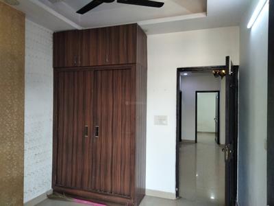 Bedroom Image of 900 Sq.ft 2 BHK Builder Floor for rent in Indirapuram Ghaziabad for Rs. 20700