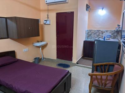 Bedroom Image of 300 Sq.ft 1 RK Apartment / Flat for rent in Nungambakkam Chennai for Rs. 30000
