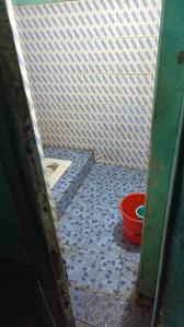 Bathroom Image of 1300 Sq.ft 4 BHK Independent House for sale in Maalapuram Manjeri for Rs. 3800000