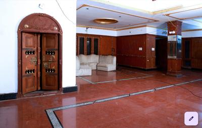 Hall Image of 5000 Sq.ft 6 BHK Independent House for sale in Kaloor Kochi for Rs. 50000000
