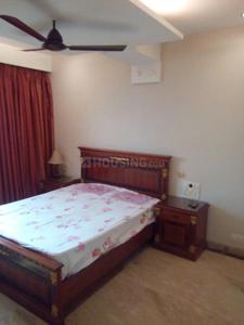 Bedroom Image of 1050 Sq.ft 2 BHK Apartment / Flat for rent in Colaba Mumbai for Rs. 200000