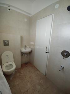 Bathroom Image of 2630 Sq.ft 3 BHK Apartment / Flat for rent in Madhuban Udaipur for Rs. 37000