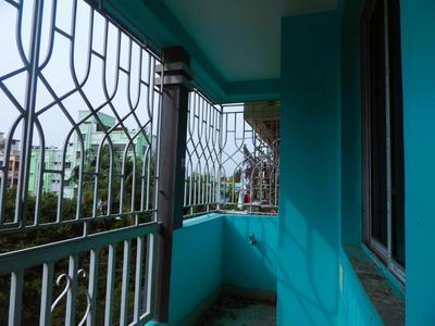 Balcony Image of 875 Sq.ft 2 BHK Apartment / Flat for sale in Dum Dum Cantonment Kolkata for Rs. 3937500
