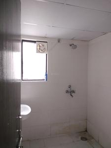 Common Bathroom Image of 750 Sq.ft 3 BHK Apartment / Flat for sale in Amolik Sankalp, Sector 85 Faridabad for Rs. 7500000