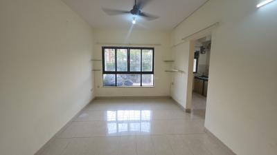 Living Room Image of 515 Sq.ft 1 BHK Apartment / Flat for sale in Lokhandwala Green Hills CHS, Kandivali East Mumbai for Rs. 11500000
