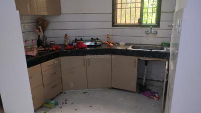 Kitchen Image of 1000 Sq.ft 2 BHK Apartment / Flat for rent in Chhattarpur New Delhi for Rs. 19000