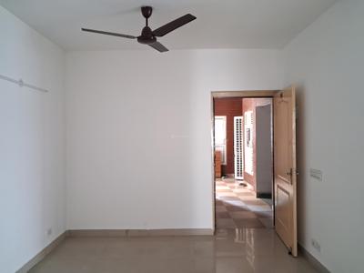 Living Room Image of 1220 Sq.ft 2.5 BHK Apartment / Flat for sale in Aditya Celebrity Homes, Sector 76 Noida for Rs. 14500000