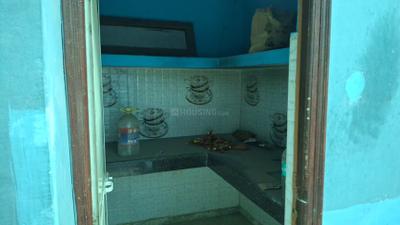 Kitchen Image of 900 Sq.ft 2 BHK Independent House for rent in Karawal Nagar New Delhi for Rs. 7500