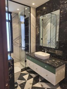 Bathroom Image of 2800 Sq.ft 3 BHK Builder Floor for sale in Vasant Vihar New Delhi for Rs. 140000000
