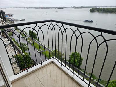 Balcony Image of 1700 Sq.ft 3 BHK Apartment / Flat for sale in ABAD Marine Plaza, Marine Drive Kochi for Rs. 16000000
