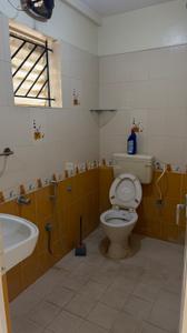 Image of 1300 Sq.ft 2 BHK Apartment / Flat for rent in Murugeshpalya, Bengaluru for Rs. 43000