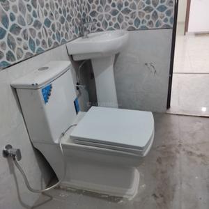 Bathroom Image of 1125 Sq.ft 3 BHK Apartment / Flat for sale in Uttam Nagar New Delhi for Rs. 8500000
