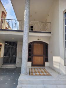 Image of 2700 Sq.ft 3 BHK Independent House for rent in Ghatlodiya, Ahmedabad for Rs. 60000