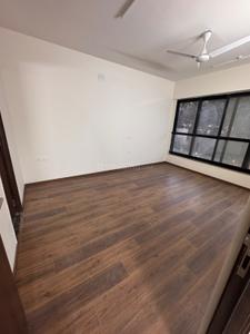 Bedroom Image of 1500 Sq.ft 3 BHK Apartment / Flat for sale in Kalpataru Magnus, Bandra East Mumbai for Rs. 60000000