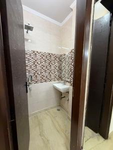 Image of 900 Sq.ft 2 BHK Builder Floor for rent in Rajouri Garden, New Delhi for Rs. 30000