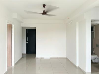 Living Room Image of 1100 Sq.ft 3 BHK Apartment / Flat for rent in Godrej Emerald, Kasarvadavali Thane for Rs. 36500