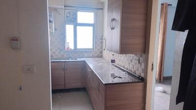 Kitchen Image of 450 Sq.ft 1 BHK Apartment / Flat for rent in Gaurs Sanskriti Vihar 10th Avenue, Noida Extension Greater Noida for Rs. 17000