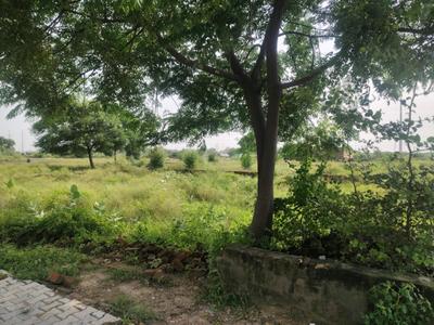 Image of 450 Sq.ft Residential Plot / Land for sale in Bhanauta, Greater Noida for Rs. 1752000