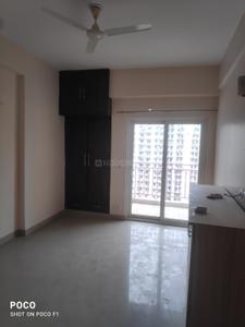 Bedroom Image of 1550 Sq.ft 3 BHK Apartment / Flat for sale in Mahagun Moderne, Sector 78 Noida for Rs. 21000000