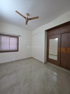 Bedroom Image of 1350 Sq.ft 3 BHK Builder Floor for rent in Singasandra Bengaluru for Rs. 42000