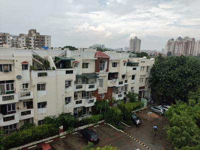 Balcony Image of 1015 Sq.ft 2 BHK Apartment / Flat for sale in Eldeco Residency Greens, Sector PI Greater Noida for Rs. 11800000