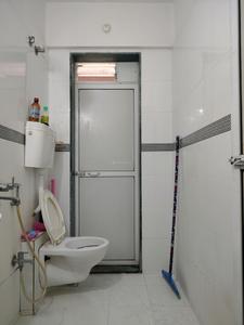 Common Bathroom Two Image of 615 Sq.ft 1 BHK Apartment / Flat for sale in Natasha Enclave, Thane West Thane for Rs. 8700000