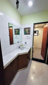 Kitchen Image of 1500 Sq.ft 3 BHK Apartment / Flat for rent in Arunoday Society, Alkapuri Vadodara for Rs. 35000