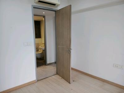 Bedroom Image of 1250 Sq.ft 2 BHK Apartment / Flat for sale in New Cuffe Parade Lodha Altia, Sion Mumbai for Rs. 30500000