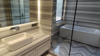 Image of 2600 Sq.ft 4 BHK Builder Floor for sale in South Extension II, New Delhi for Rs. 140000000