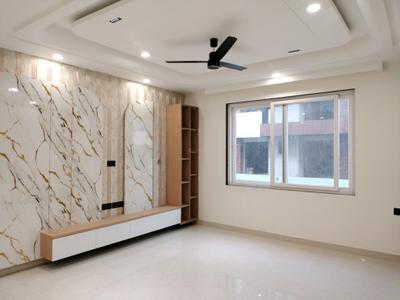 Living Room Image of 2718 Sq.ft 4 BHK Builder Floor for sale in Sector 85 Faridabad for Rs. 27000000